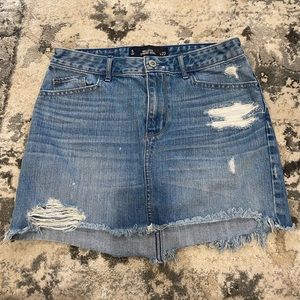 Hollister denim mini skirt, size 5/27